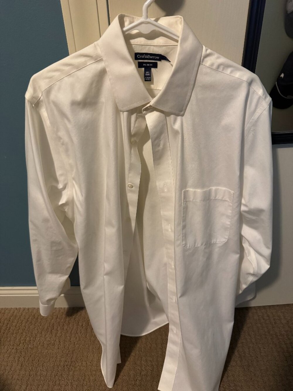 Croft&Barrow Off White Button Up Dress Shirt 32/33 16.5" Neck